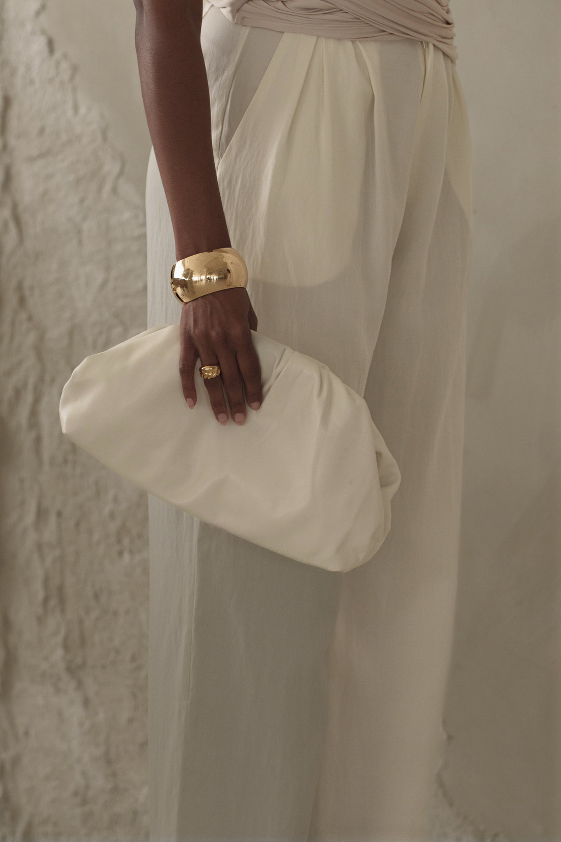 White Signature Cloud Bag